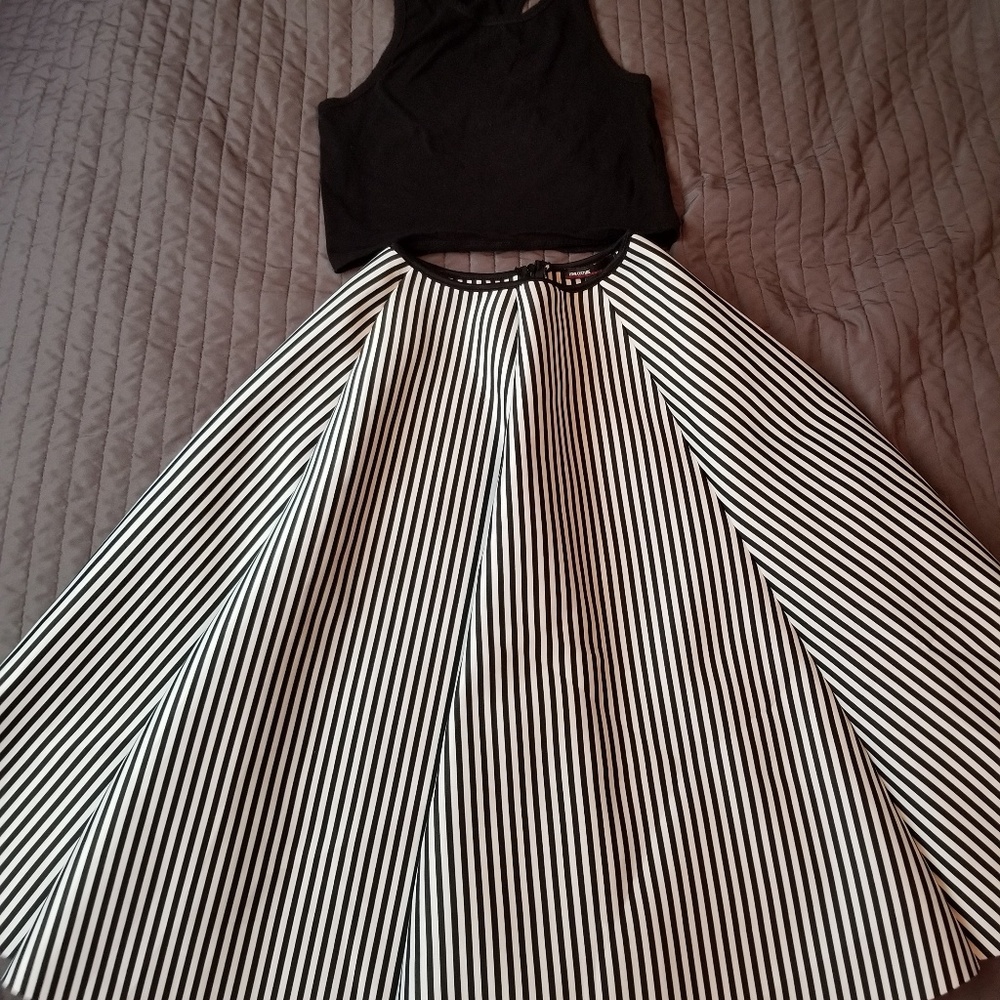 Skirt with crop top